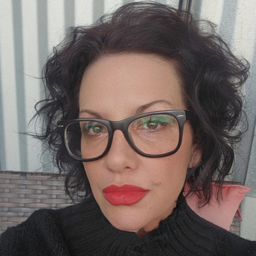 Meet your Posher, Kristi